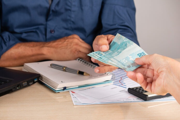 emprestimo-empresarial-lidera-como-modalidade-de-gestao-financeira-mais-buscada-pelos-brasileiros-confira-ranking
